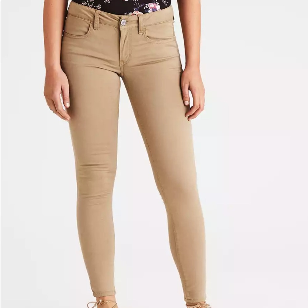 American Eagle jeggings. Khaki colored.